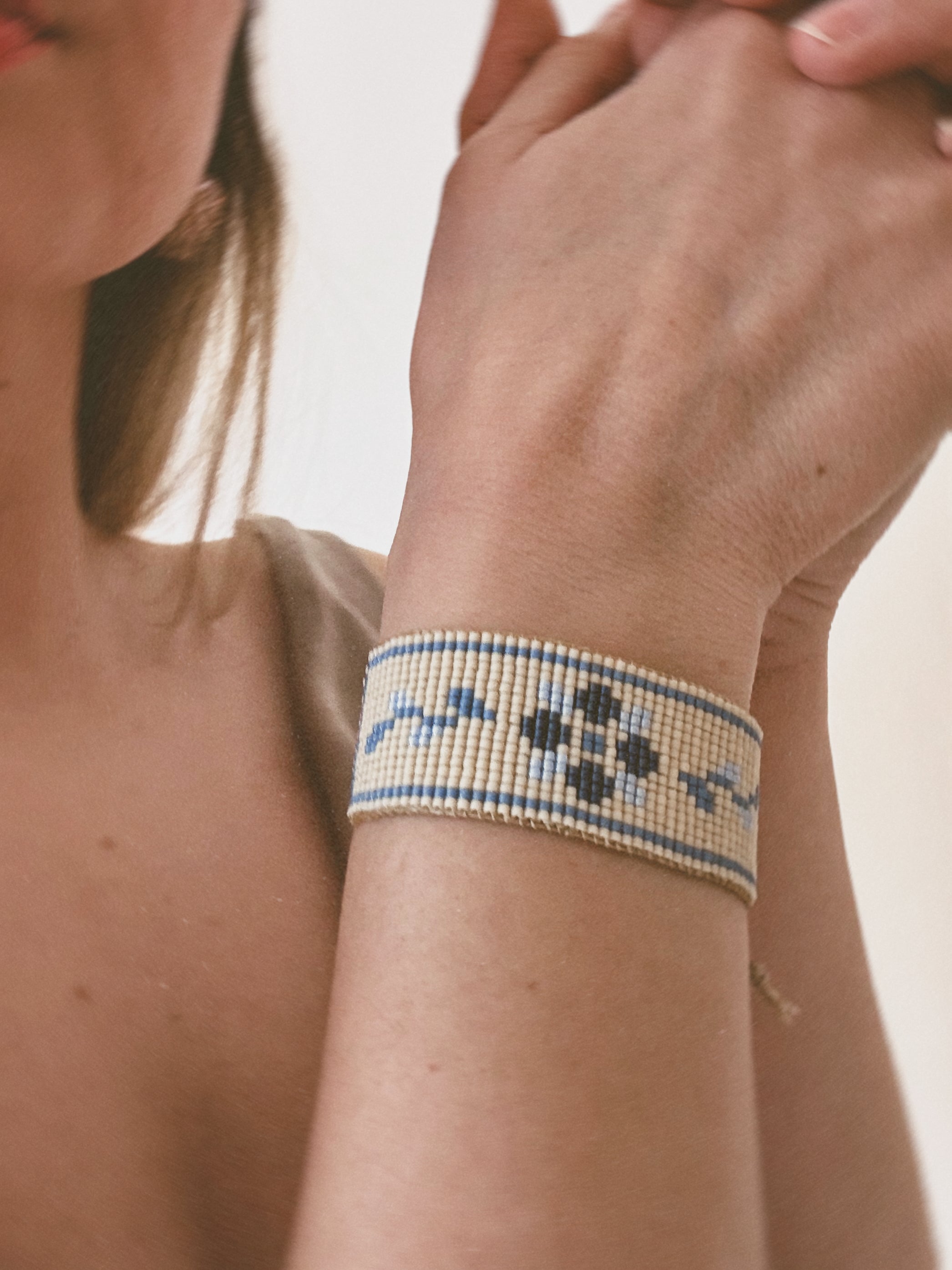 Blue Flower Statement Niju 1