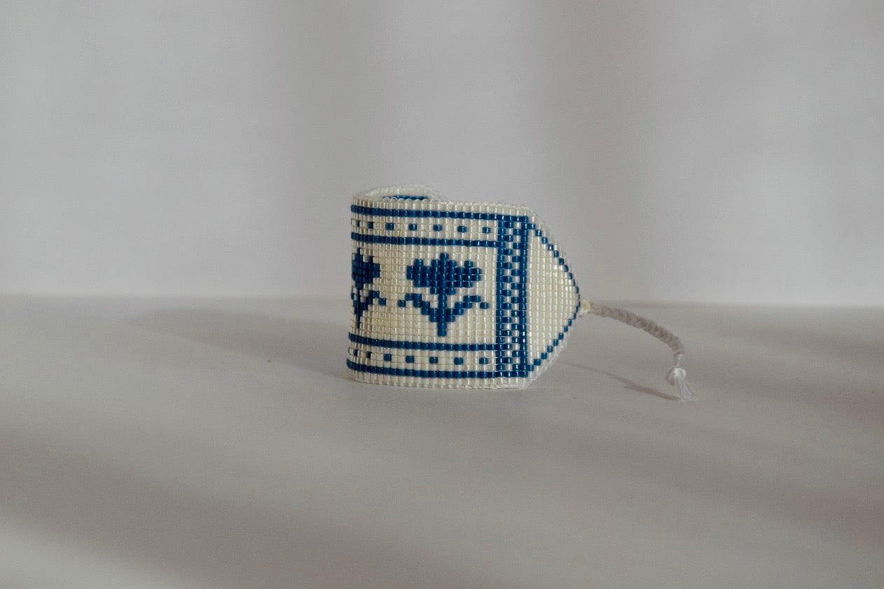 Forgot_me_not_bracelet