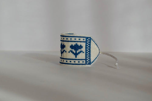 Forgot_me_not_bracelet