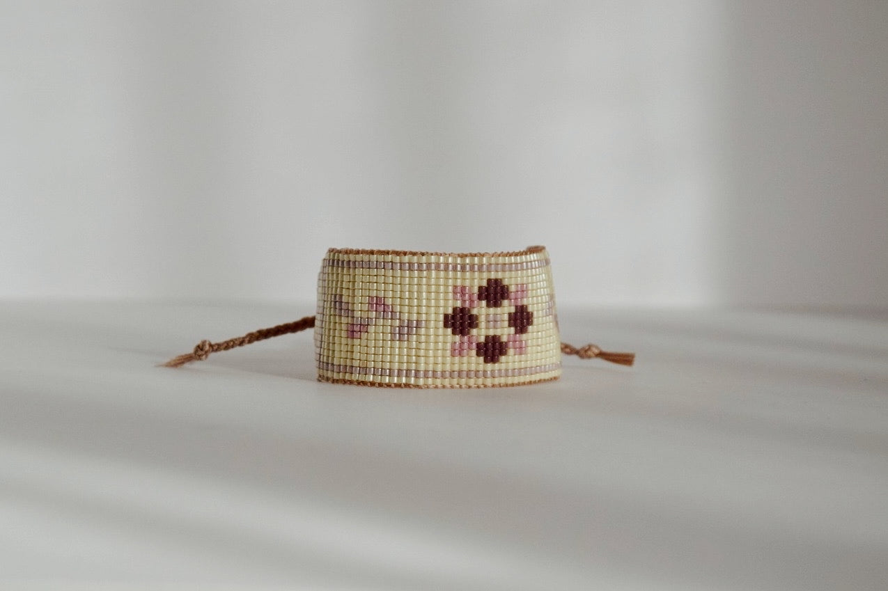 Pink Flower Statement_Niju